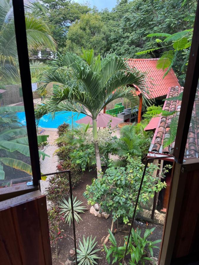 Casa Tropical Playa Grande Bed and Breakfast Cuajiniquil Exteriör bild