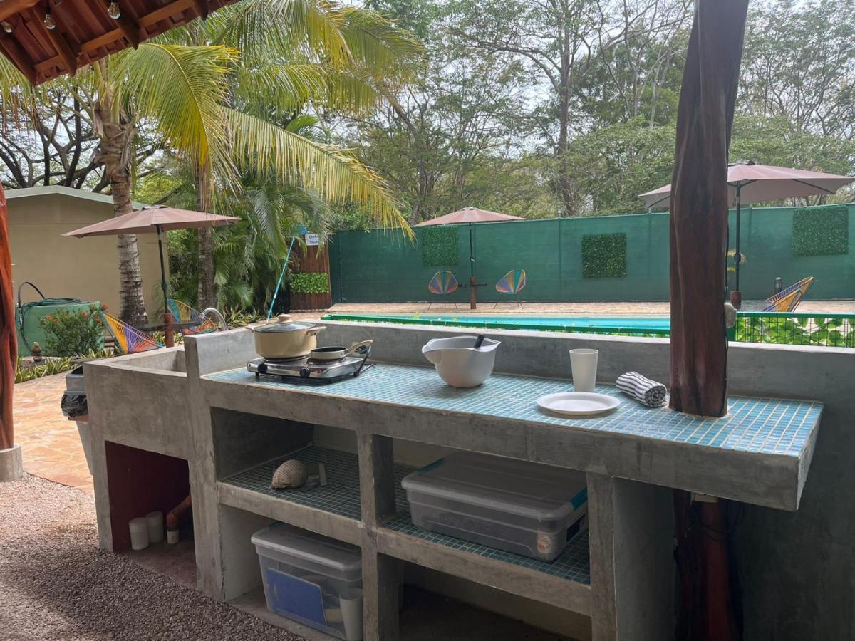 Casa Tropical Playa Grande Bed and Breakfast Cuajiniquil Exteriör bild