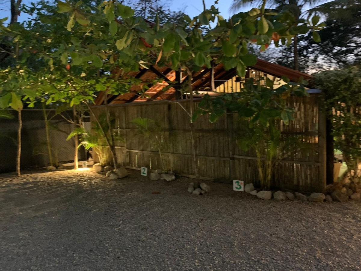 Casa Tropical Playa Grande Bed and Breakfast Cuajiniquil Exteriör bild