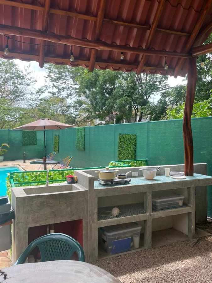 Casa Tropical Playa Grande Bed and Breakfast Cuajiniquil Exteriör bild